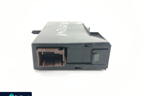 CZYTNIK KART RENAULT LAGUNA II (2005-2007) 8200293678
