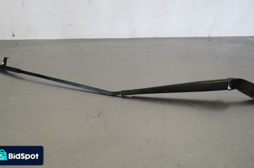 RAMIĘ WYCIERACZKI PRZÓD PRAWE VOLKSWAGEN POLO IV 1.4TDI 6Q1955410A