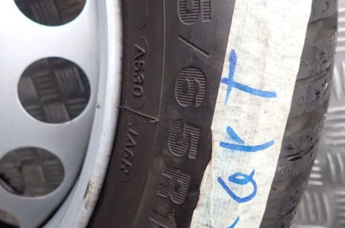 KOŁA ZIMOWE STALOWE SMART 4X100 165/65/15  185/60/15