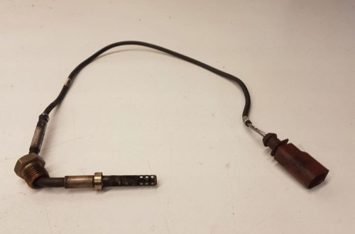 CZUJNIK TEMPERATURY SPALIN AUDI A4 A6 03G906088K