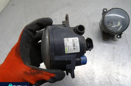 DACIA SANDERO 08-12 HALOGEN LEWY PRZÓD