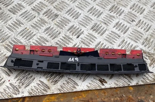 audi a4 b7 sedan lampa lampka trzecie swiatlo stop stop