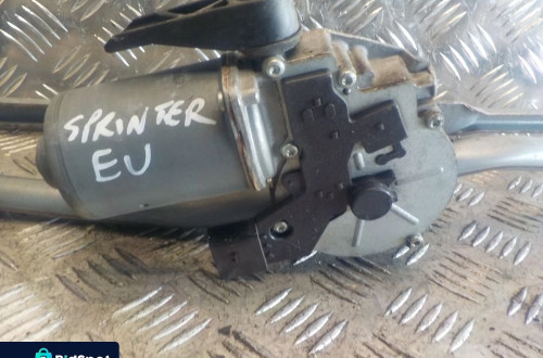 MERCEDES SPRINTER W906 MECHANIZM WYCIERACZEK PRZÓD EU