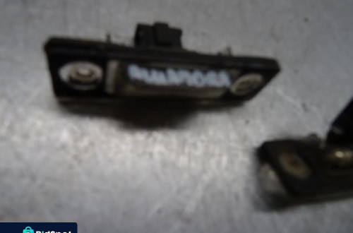 SEAT ALHAMBRA I LIFT 00-10 1.9TDI LAMPKI LAMPKA TABLICY REJESTRACYJNEJ