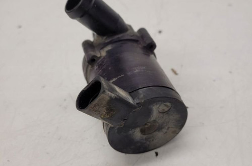 DODATKOWA POMPA WODY AUDI Q7 3.0 TDI 7L0965561L