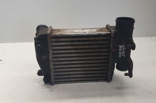 INTERCOOLER CHŁODNICA AUDI A6 C6 3.0 4F0145806AA