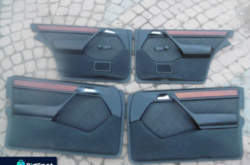 Boczek boczki drzwi MERCEDES W124 5D