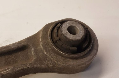WAHACZ PRAWY PRZÓD DOLNY AUDI A4 B8 A5 8K0407156C