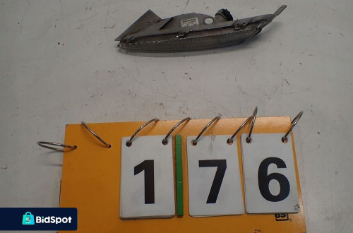 Kierunkowskaz lewy OPEL ASTRA J IV LIFT 12-