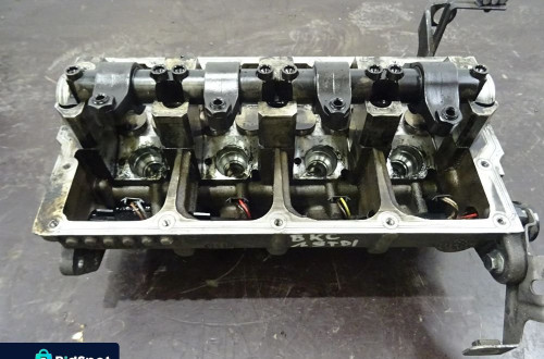 GŁOWICA SILNIKA 1.9 BKC 038103373R VW SKODA SEAT AUDI