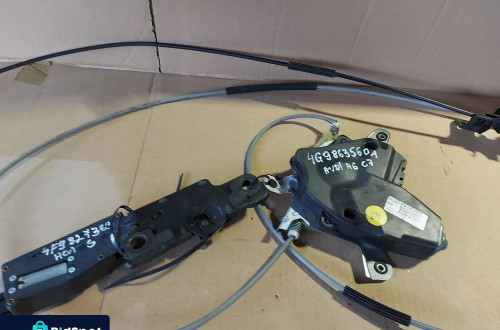 Mechanizm rolety bagażnika Audi A6C7 4G9863560A