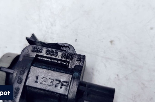 ZAWÓR PODCIŚNIENIA AUDI VW SETA SKODA 1K0906283A