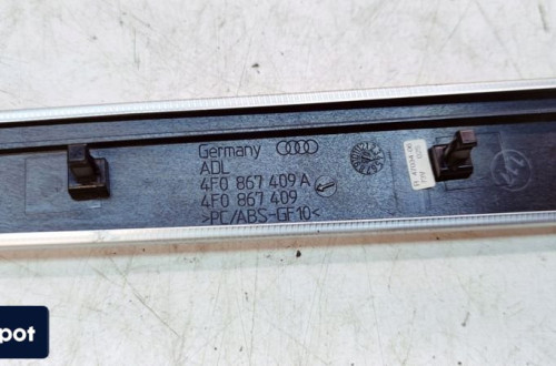 DEKOR DRZWI LEWY PRZÓD AUDI A6 C6 ALLROAD 4F0867409