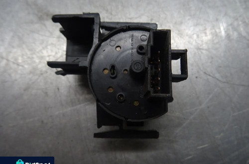 OPEL CORSA C 00-03 3D 1.2B 2AU STACYJKA KLUCZYK WKŁADKA