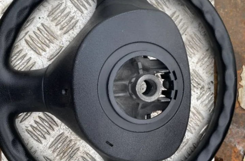 peugeot 207 kierownica 6045458 6046260