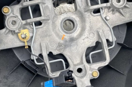 peugeot 207 kierownica 6045458 6046260