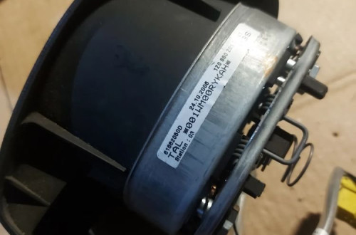 Poduszka kierowcy Airbag Skoda Octavia II 1Z0880201T