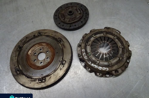 OPEL CORSA C 00-03 3D 1.2B 2AU SPRZĘGŁO TARCZA DOCISK