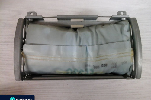 PODUSZKA AIRBAG PASAŻERA MITSUBISHI CARISMA  00-04