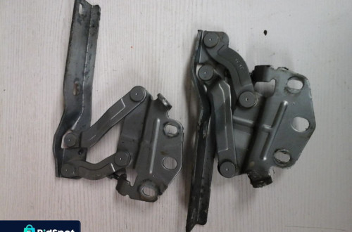 VOLKSWAGEN PASSAT B6 KOMBI ZAWIASY KLAPY BAGAŻNIKA LEWY LUB PRAWY