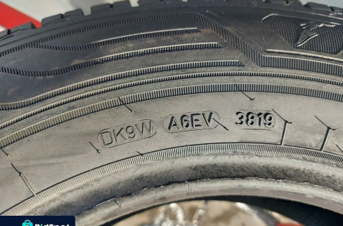 195/70 R15C OPONY CAŁOROCZNE GOODYEAR VECTOR 4 SEASONS DOT19