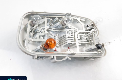 WKŁAD LAMPY LEWY TYŁ AUDI A6 C6