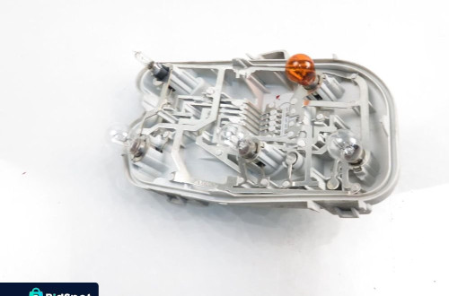 WKŁAD LAMPY LEWY TYŁ AUDI A6 C6