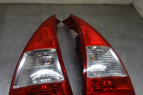 CITROEN C3 I LIFT HB 5D EZRC LAMPA TYLNA TYŁ LEWA