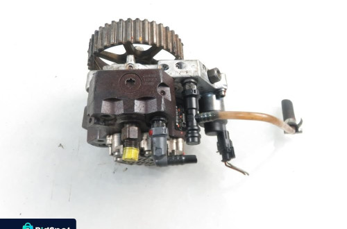 POMPA WTRYSKOWA RENAULT TRAFIC II 1.9 dCi 8200456693 0445010075