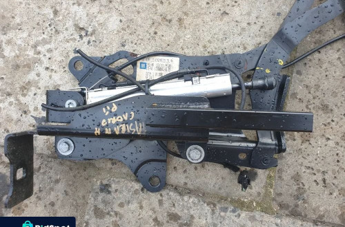 opel astra iii h cabrio zawias klapy tyl tylnej prawy