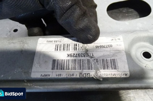 MECHANIZM PODNOSZENIA SZYB LEWY TYŁ VOLKSWAGEN TOURAN 1.6 1T0839729K