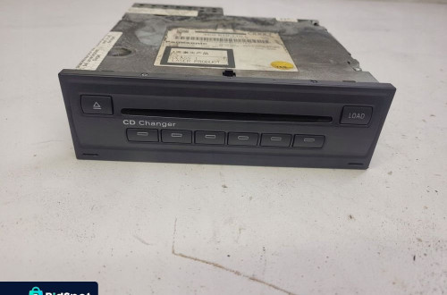 ZMIENIARKA CD AUDI A4 A6 C6 A8 D3 4E0910110L