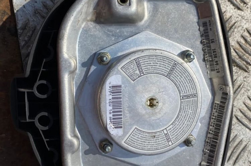 MERCEDES W168 PODUSZKA POWIETRZNA AIRBAG KIEROWCY 1684600198