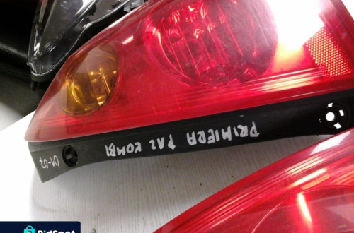 NISSAN PRIMERA P12 KOMBI 01-07 PRAWA LUB LEWA