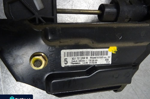 SKODA FABIA I KOMBI 99-03 1.2B PEDAŁ SPRZĘGŁA 6Q1721059M
