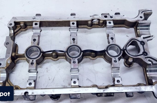 GŁOWICA PRAWA AUDI A4 B7 A6 C6 3.2 FSI 06E103374B