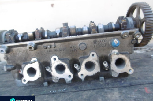 Głowica POLO CADDY 1,3 1,4 8V 030103374G LO23