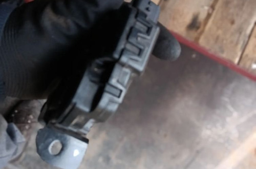 renault scenic iii zamek klapy bagaznika tyl tylni tylny 846300003r