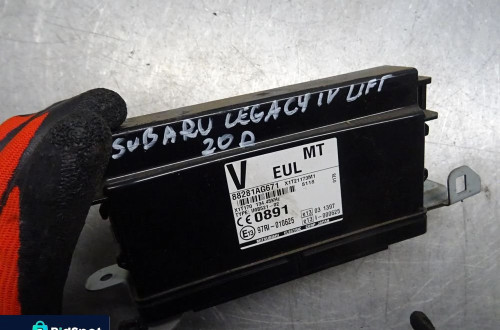 SUBARU OUTBACK III LIFT MODUŁ KOMFORTU 88281AG671