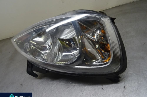 OPEL CORSA C 00-03 3D 1.2B 2AU LAMPA PRAWA PRZEDNIA PRZÓD