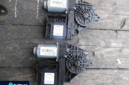 Silniczek podnoszenia szyby VW TOURAN I LIFT L/P 1K0959793Q