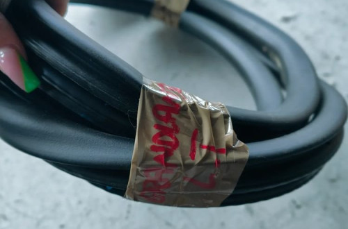 OPEL GRANDLAND X 19r USZCZELKA DRZWI LEWY TYL