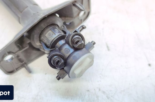 SPRYSKIWACZ REFLEKTORA PRAWY AUDI A6 C7 LIFT 4G0955102A