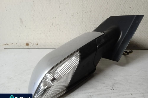 LUSTERKO PRAWE ELEKTRYCZNE VW POLO 9N