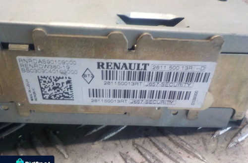 RENAULT LAGUNA III 07r- RADIO CD RADIOODTWARZACZ 281150013R
