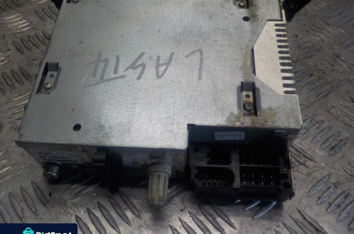 RENAULT LAGUNA III 07r- RADIO CD RADIOODTWARZACZ 281150013R