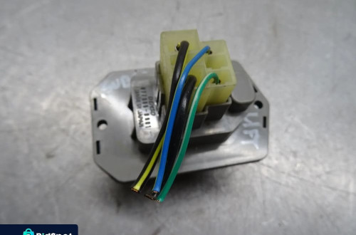 SUBARU OUTBACK III LIFT KOMBI REZYSTOR OPORNIK DMUCHAWY 077800-0901