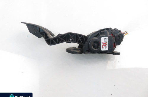 POTENCJOMETR GAZU FIAT SEDICI 1.9 D 4940079J90