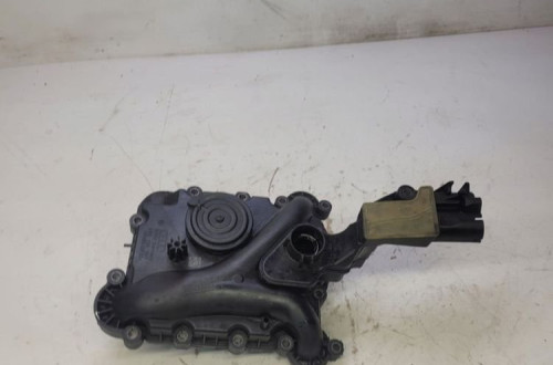 ODMA OLEJU AUDI S4 S5 A6 A7 3.0 TFSI 06E103547