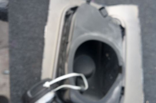 bmw f10 f11 klapka wlewu paliwa korek 7218336